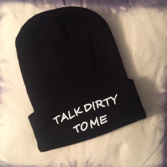 Beanie - Picture 1 of 2
